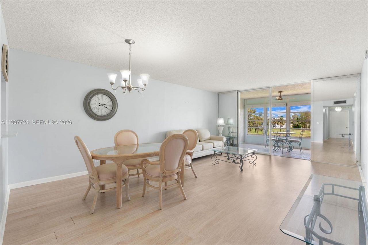 1480 NW 80th Ave , Unit 304, Margate, FL 33063 Photo