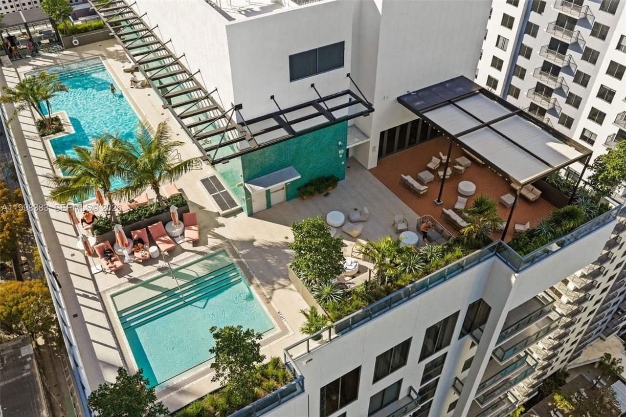 11 NE 6, Unit 2108, Miami, FL 33132 Photo