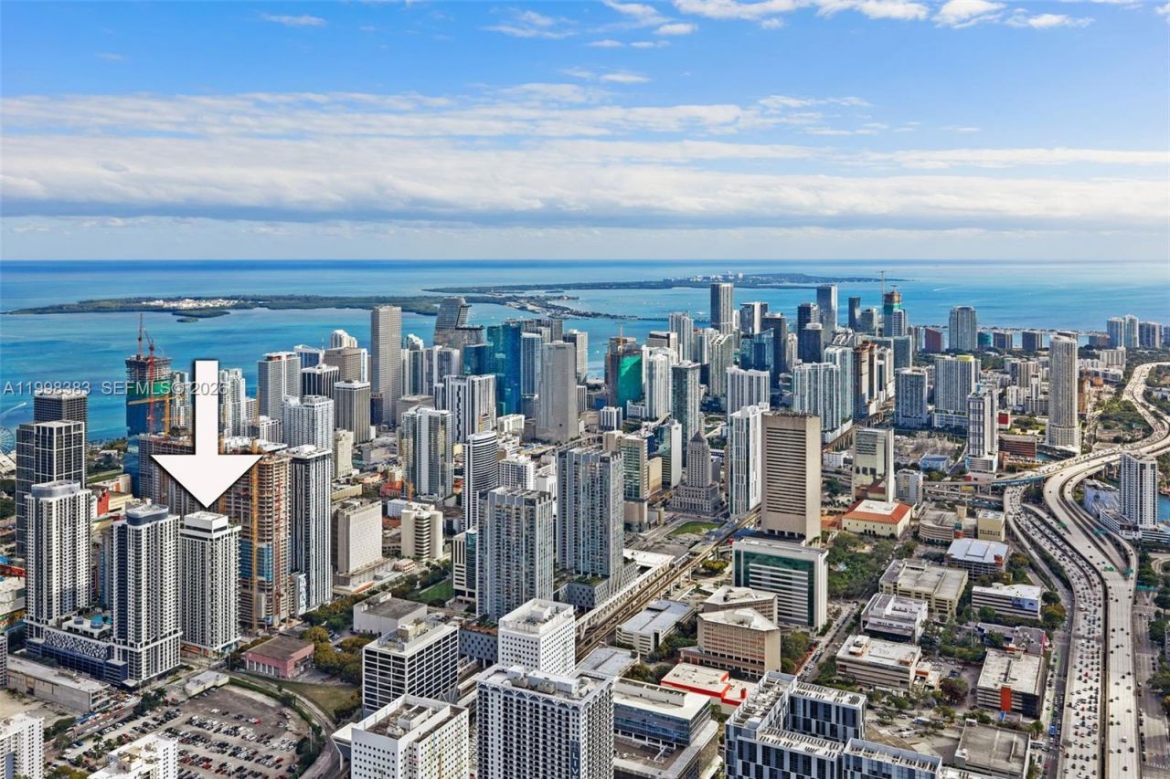 11 NE 6, Unit 2108, Miami, FL 33132 Photo