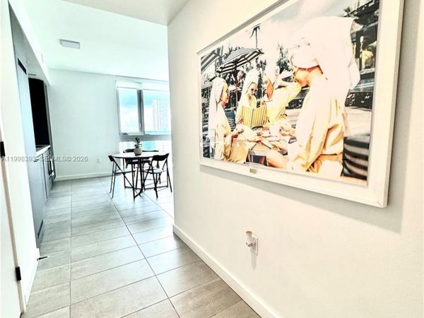 227 NE 2nd St, Unit 2306, Miami, FL 33132