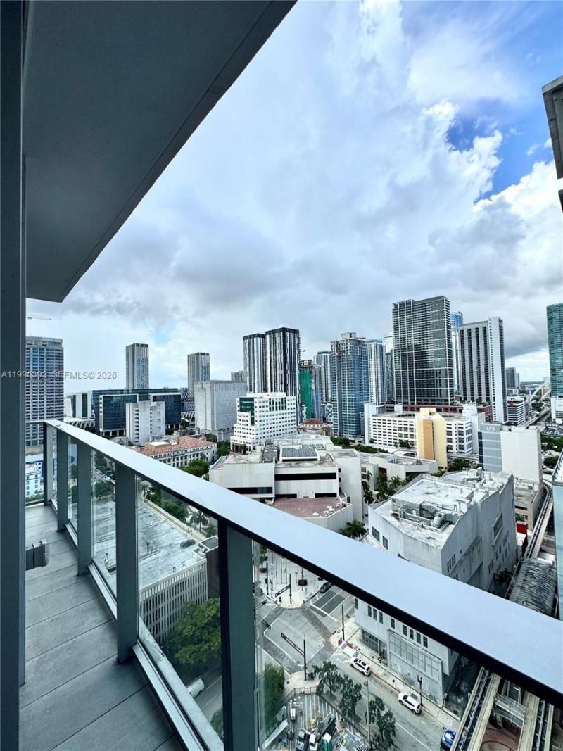 227 NE 2nd St, Unit 2306, Miami, FL 33132 Photo