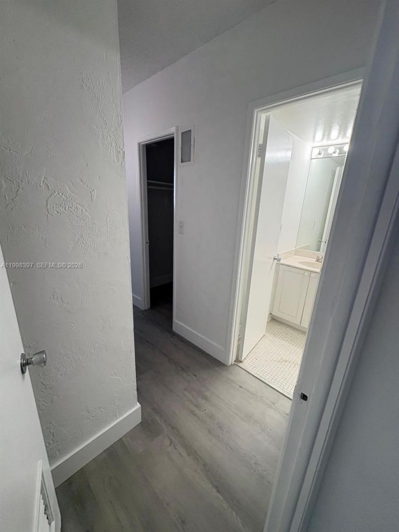 19390 Collins Ave, Unit 1623, Sunny Isles Beach, FL 33160 Photo