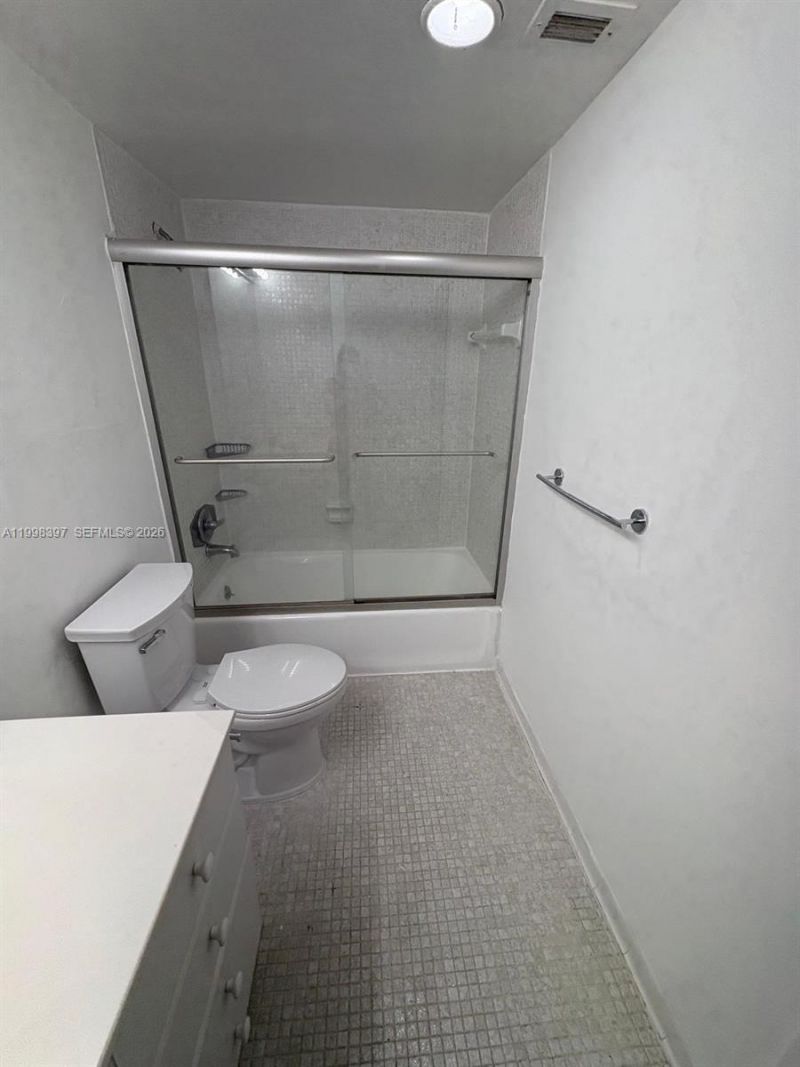 19390 Collins Ave, Unit 1623, Sunny Isles Beach, FL 33160 Photo