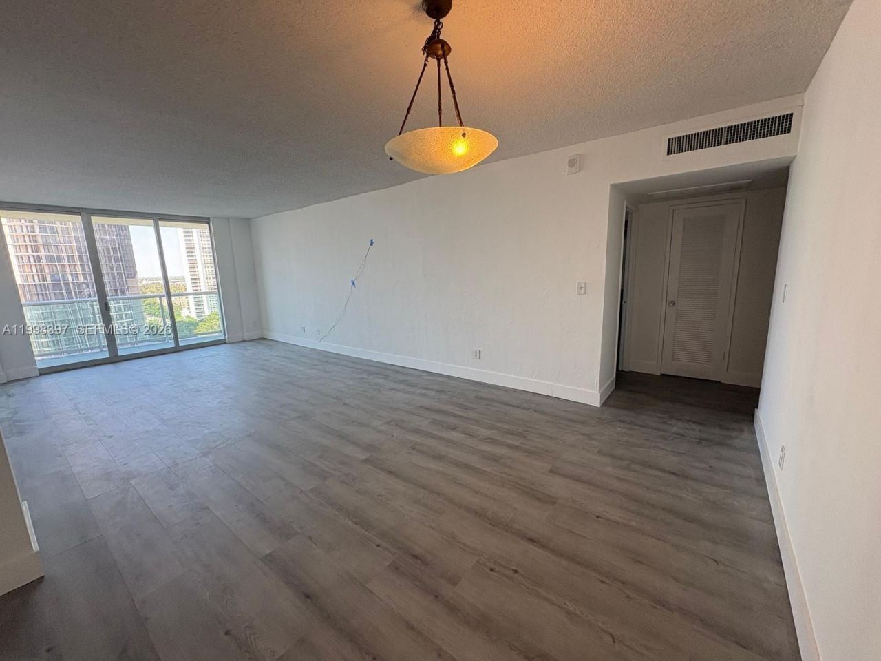 19390 Collins Ave, Unit 1623, Sunny Isles Beach, FL 33160 Photo