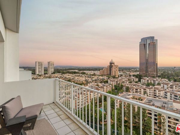 2170 Century Parkway, Unit 2107, Los Angeles, CA 90067
