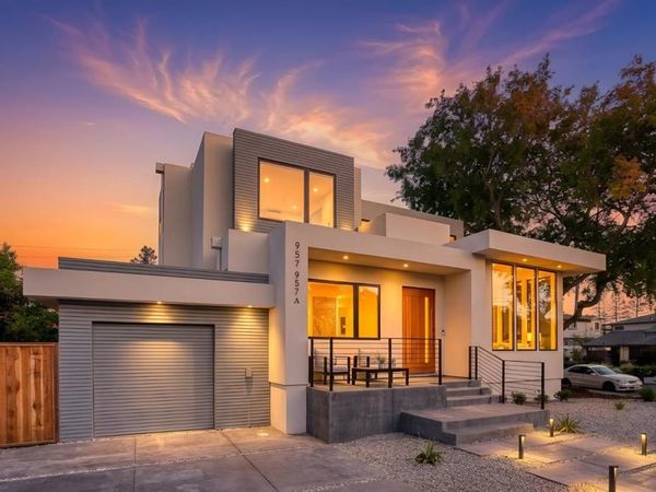 957 Clara Drive, Palo Alto, CA 94303