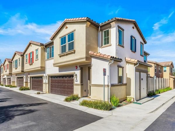 505 Pinedale, Vista, CA 92081