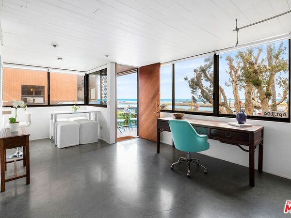 6209 Pacific Avenue, Unit 104, Playa Del Rey, CA 90293