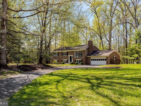 12186 HICKORY KNOLL PLACE , FAIRFAX, VA 22033