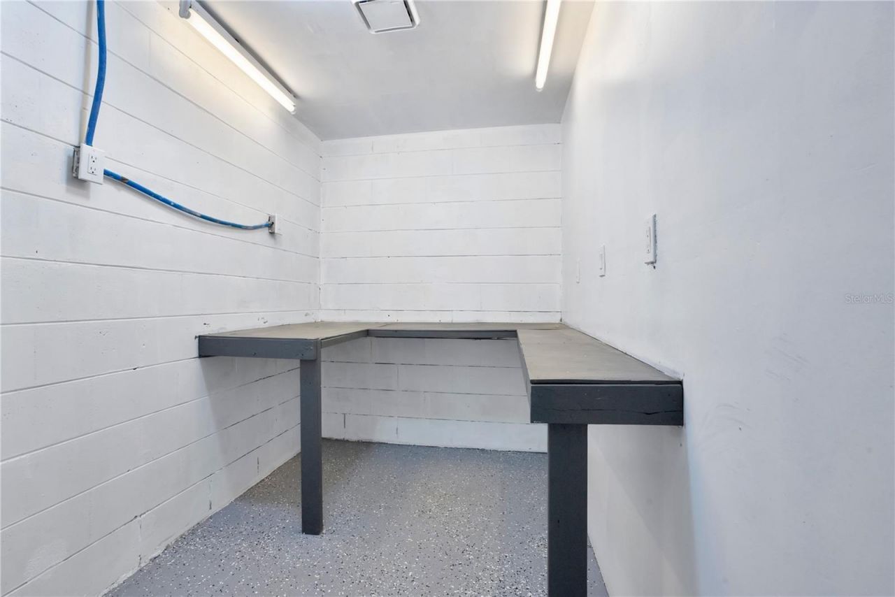 3925 De Kalb Drive, Orlando, FL 32839 Photo