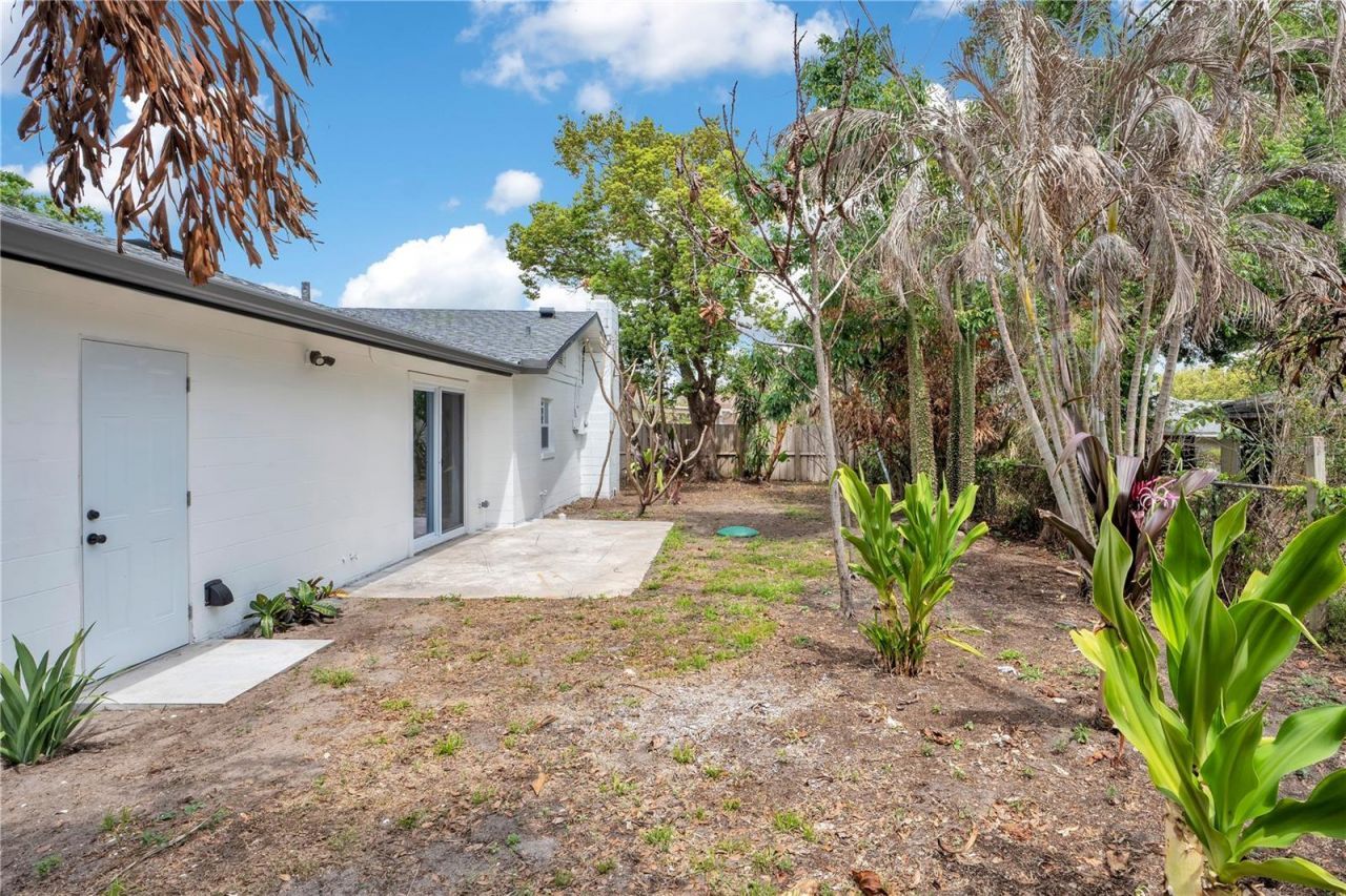 3925 De Kalb Drive, Orlando, FL 32839 Photo