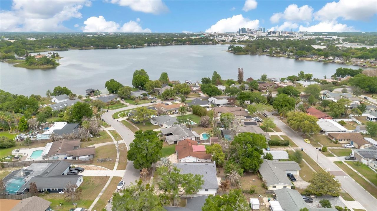 3925 De Kalb Drive, Orlando, FL 32839 Photo