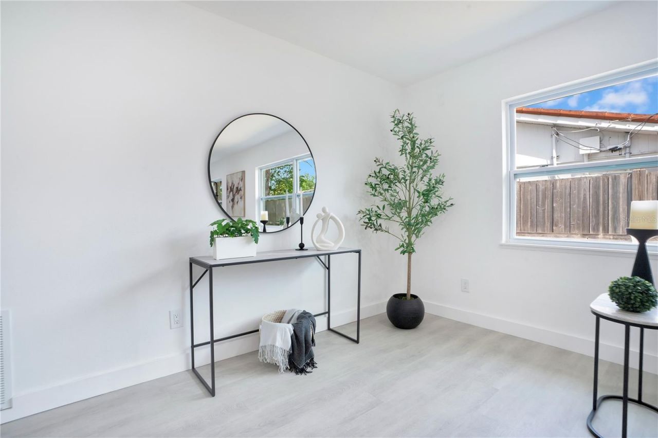 3925 De Kalb Drive, Orlando, FL 32839 Photo