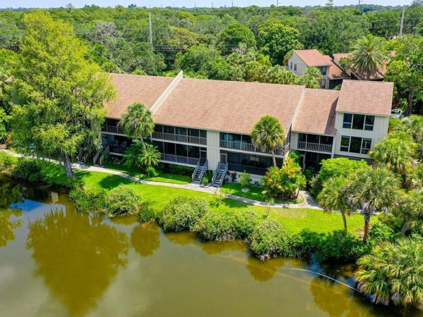 5369 LAKE ARROWHEAD TRAIL , Unit 17A, SARASOTA, FL 34231