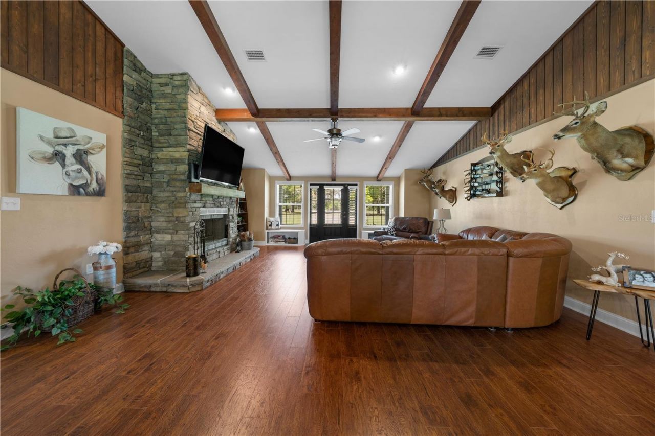 4639 SW Wilson Springs Road, Fort White, FL 32038 Photo