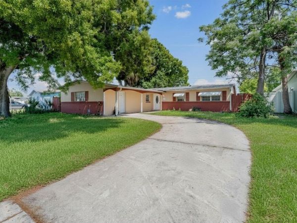 6023 ELDORADO DRIVE , TAMPA, FL 33615