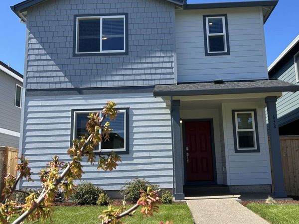 638 Merriott Ln, Woodburn, OR 97071