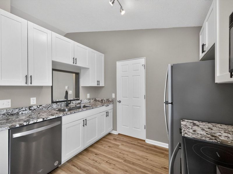 6470 Southgate Place, Burlington, KY 41005 Photo 12