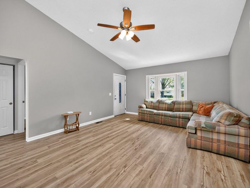 6470 Southgate Place, Burlington, KY 41005 Photo 8