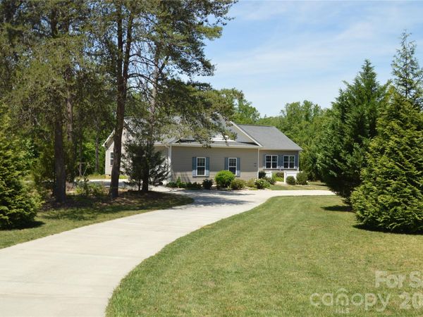 2500 S Blackstock Road, Landrum, SC 29356