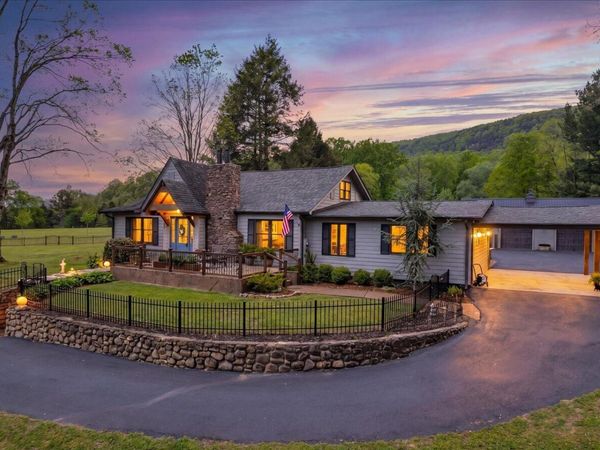 7463 Valley View Highway, Whitwell, TN 37397