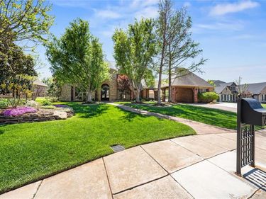 408 Oak Summit Road, Edmond, OK 73025