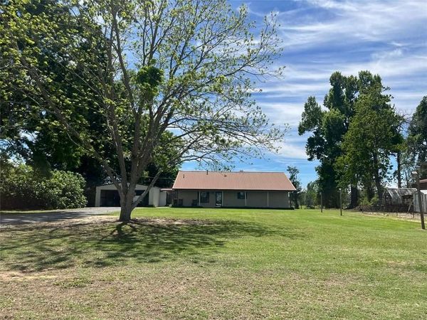 1869 CHURCH Road, Jonesville, LA 71343