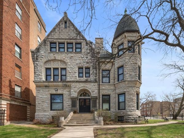 4545 S Drexel Boulevard , Unit 1B, Chicago, IL 60653