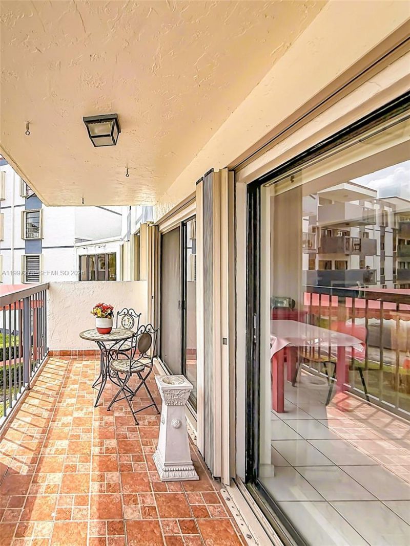 5700 SW 127th Ave, Unit 1208, Miami, FL 33183 Photo