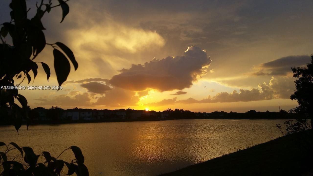 6814 NW 107th Pl, Doral, FL 33178 Photo