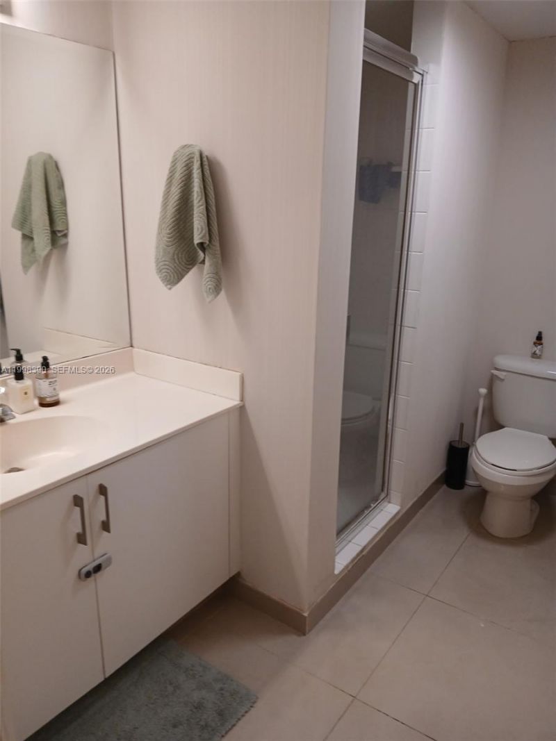 6814 NW 107th Pl, Doral, FL 33178 Photo