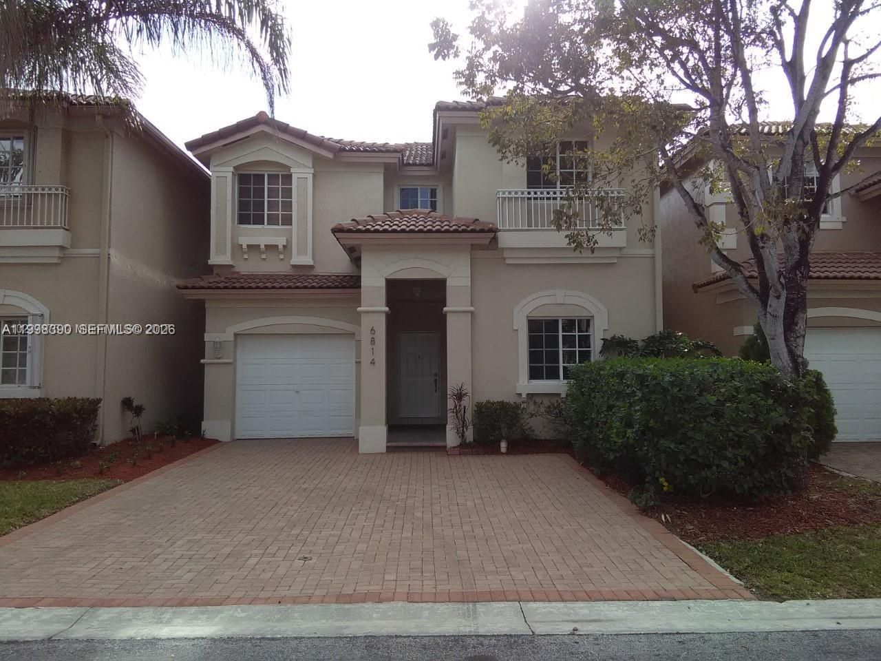 6814 NW 107th Pl, Doral, FL 33178 Photo