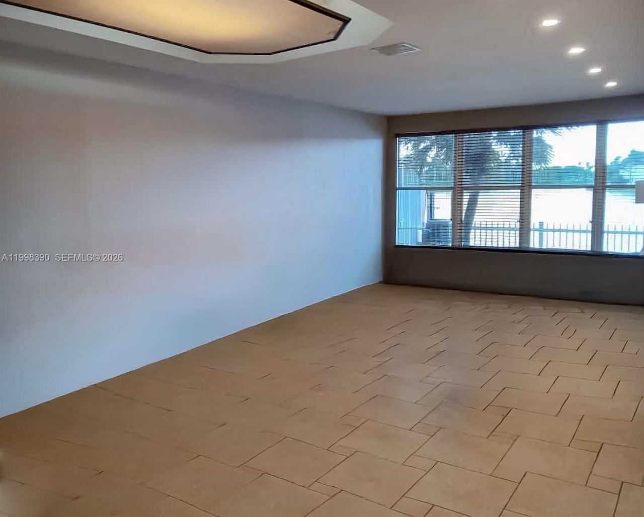 6814 NW 107th Pl, Doral, FL 33178 Photo