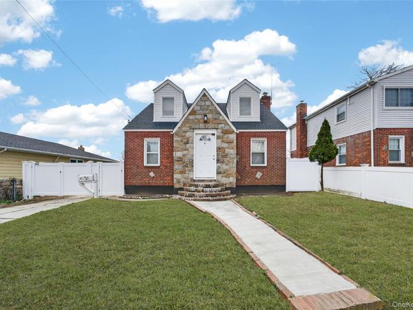 24 Madison Avenue , Hempstead, NY 11550