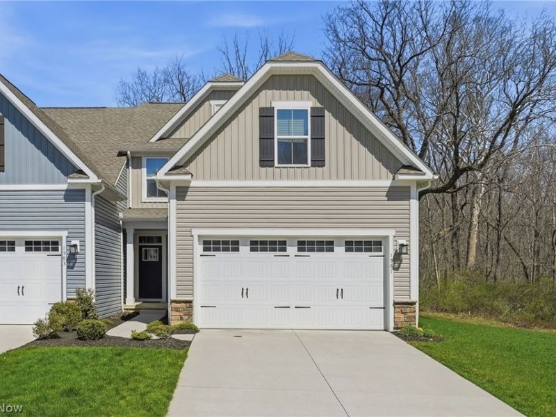 1581 Mud Brook Court, Akron, OH 44313 Photo 1