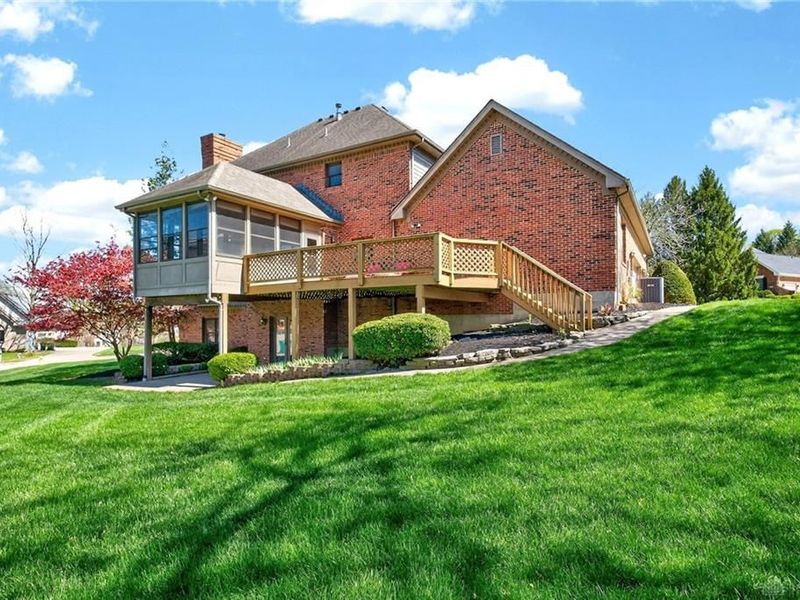 611 Southern Belle Boulevard, Beavercreek, OH 45434 Photo 5