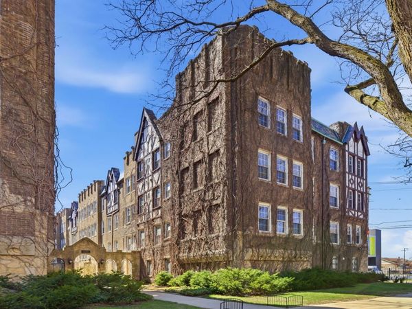 2331 W Farwell Avenue , Unit 3N, Chicago, IL 60645