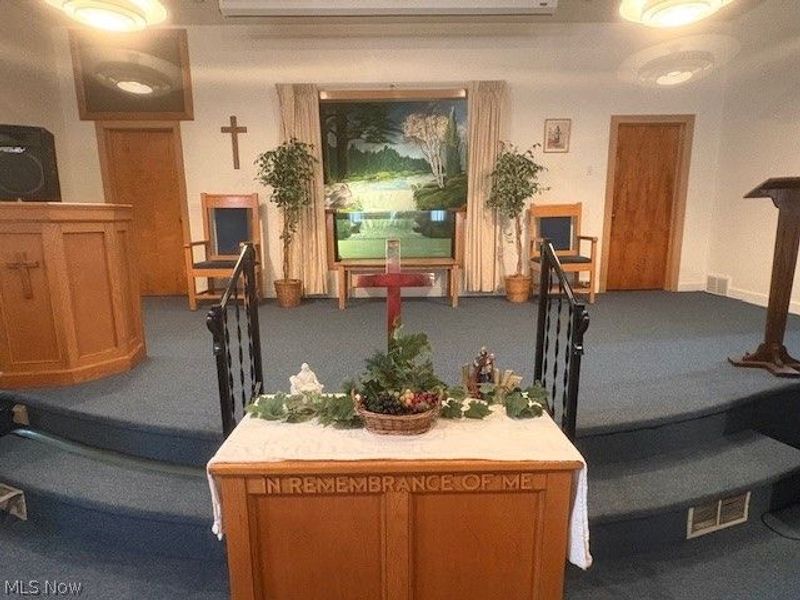 1951 Parkman Road, Warren, OH 44485 Photo 11