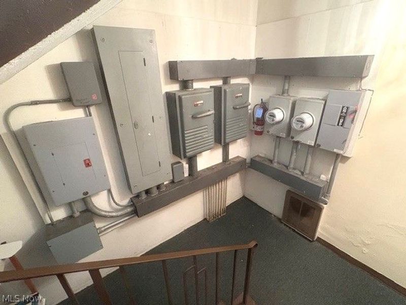 1951 Parkman Road, Warren, OH 44485 Photo 43