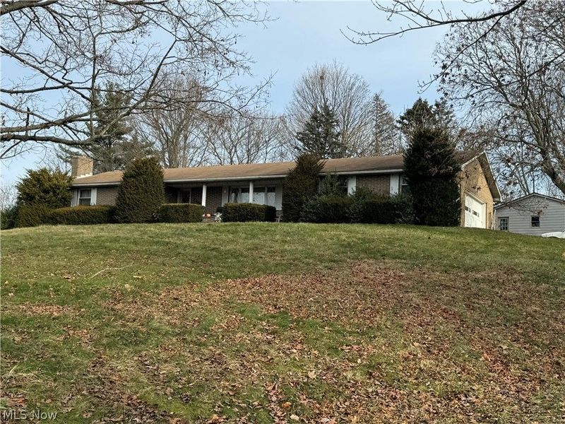 10875 Dolphin Street SW, Beach City, OH 44608 Photo 2