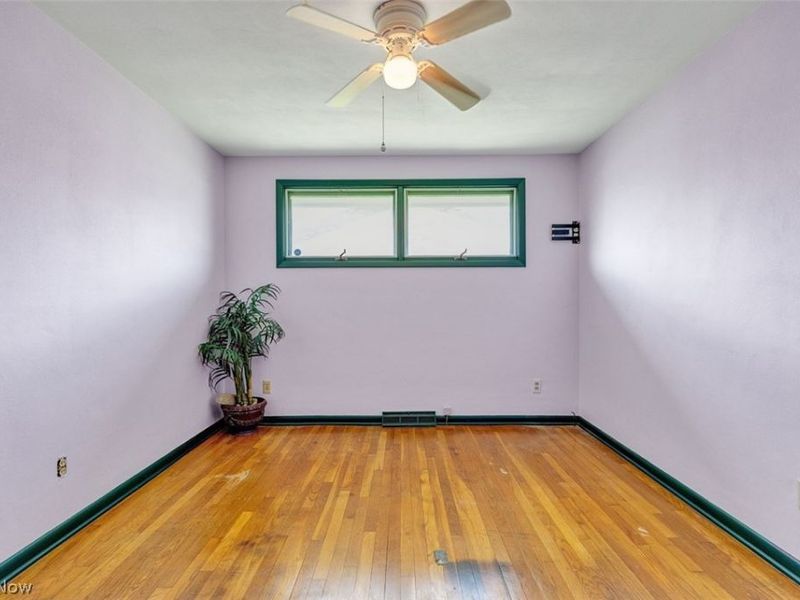 3827 Valleyview Drive, Lorain, OH 44053 Photo 22