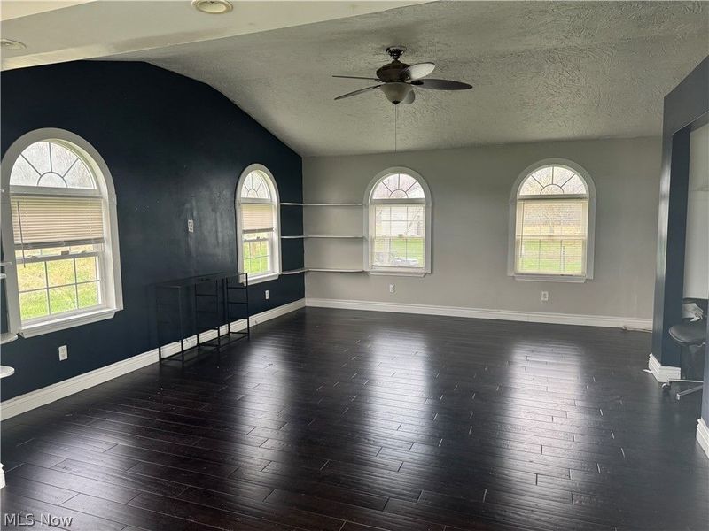 3946 Dunton Road, Lorain, OH 44055 Photo 9