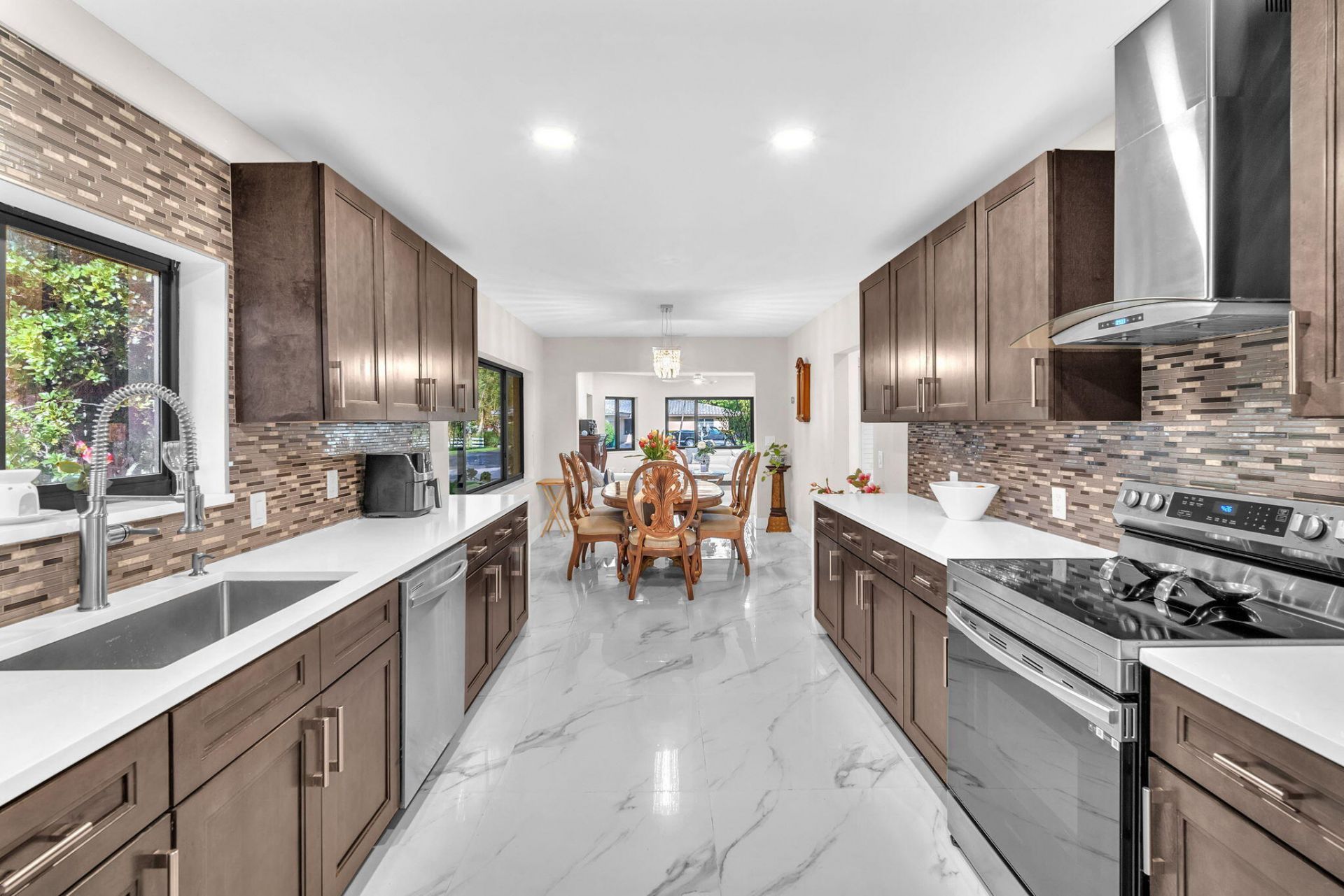 11490 W Biscayne Canal Road, Miami, FL 33161 Photo