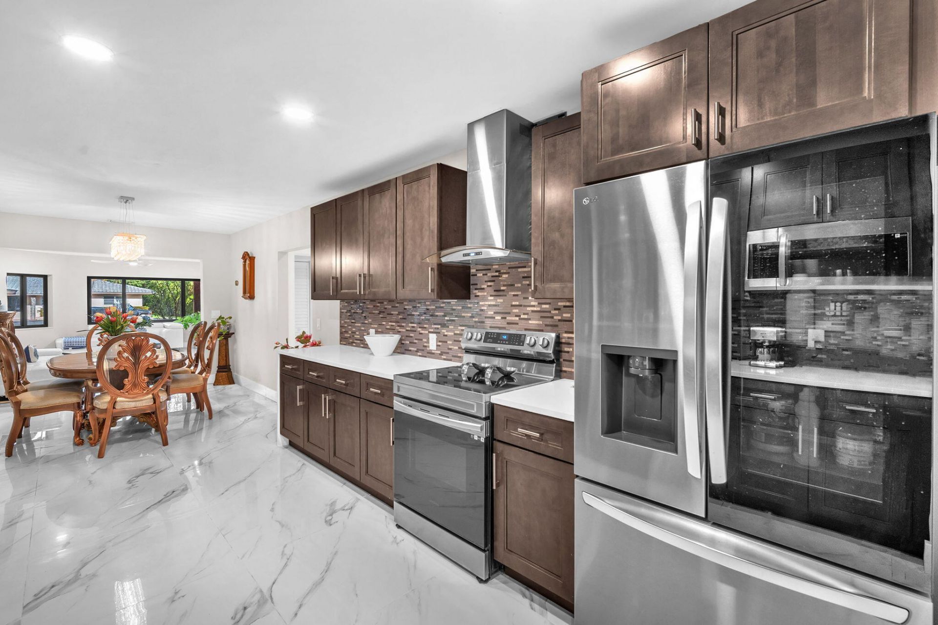 11490 W Biscayne Canal Road, Miami, FL 33161 Photo