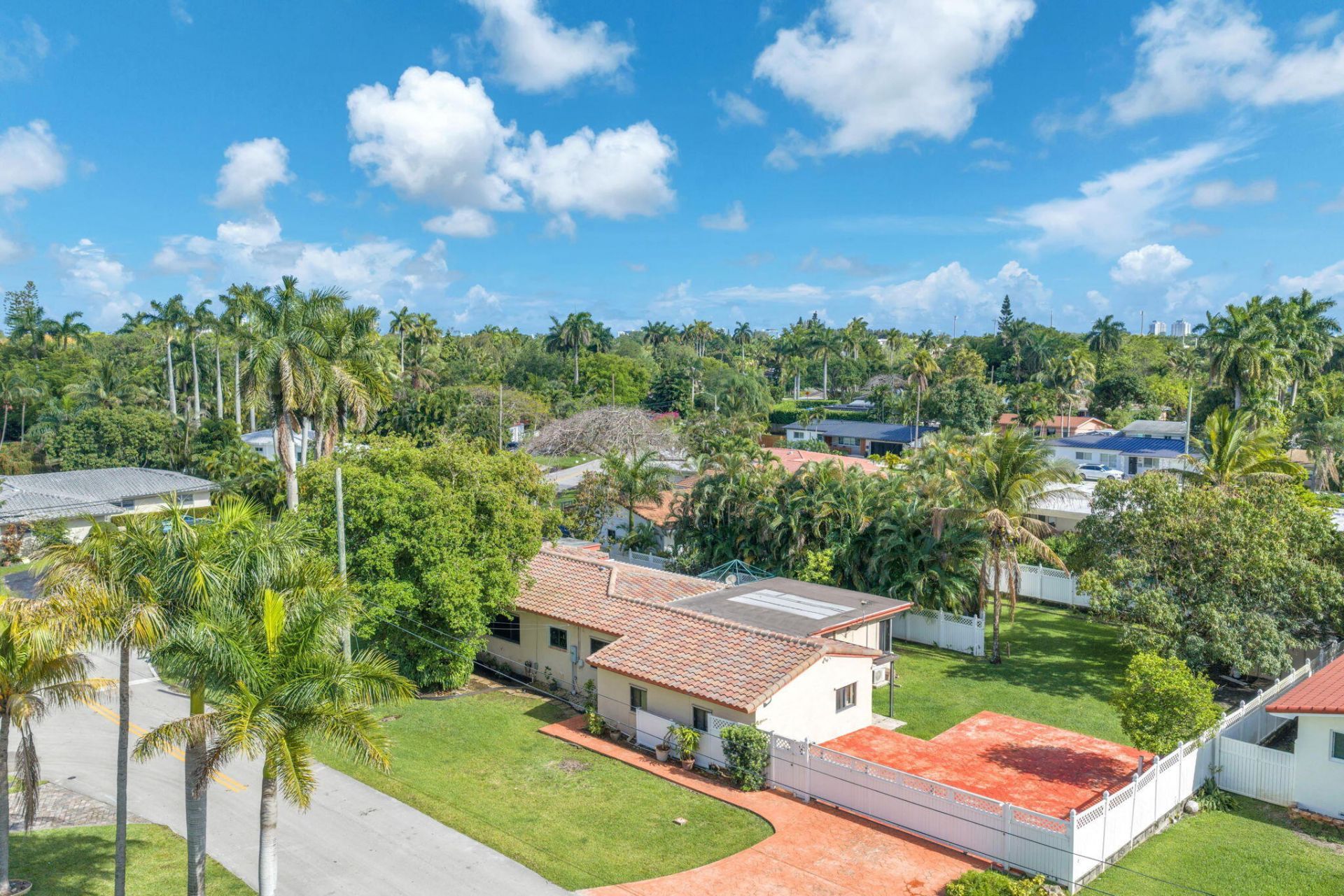 11490 W Biscayne Canal Road, Miami, FL 33161 Photo