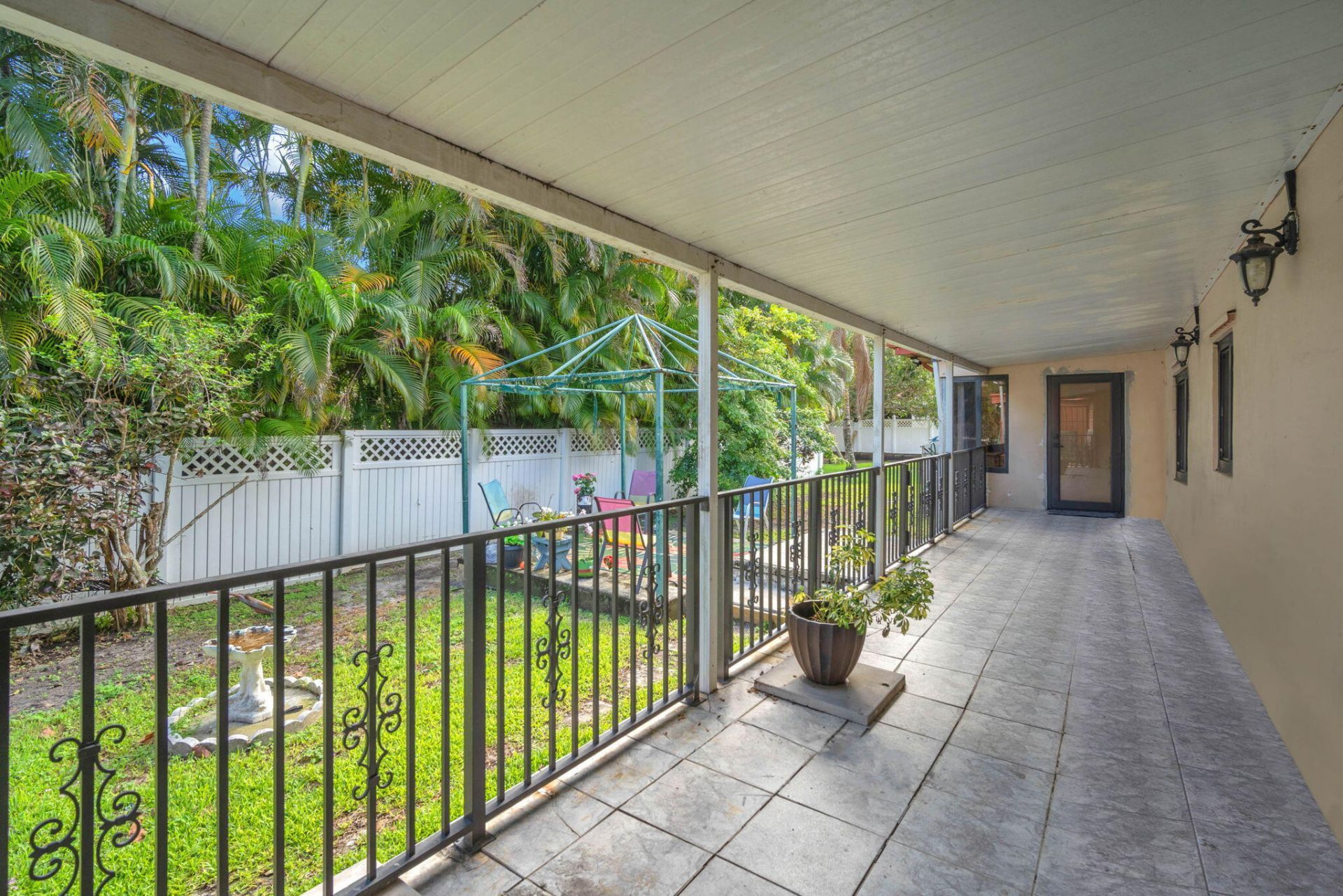 11490 W Biscayne Canal Road, Miami, FL 33161 Photo