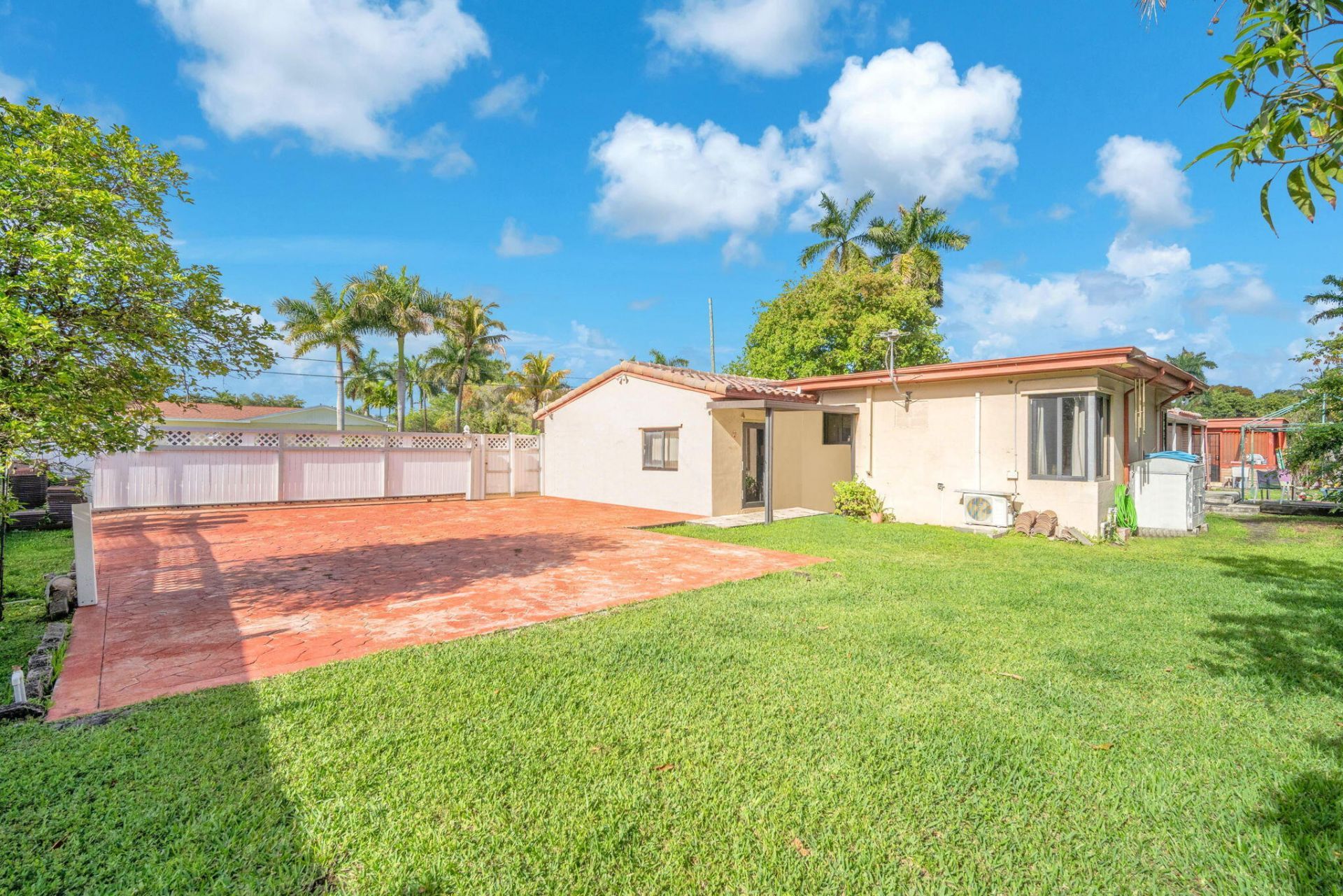 11490 W Biscayne Canal Road, Miami, FL 33161 Photo