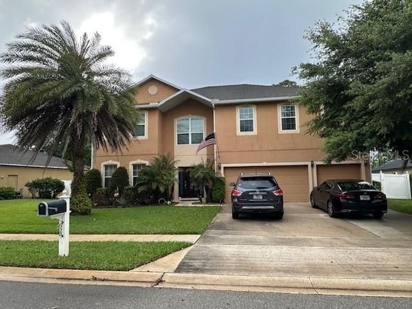 358 KNOT HOLE CIRCLE , CHULUOTA, FL 32766