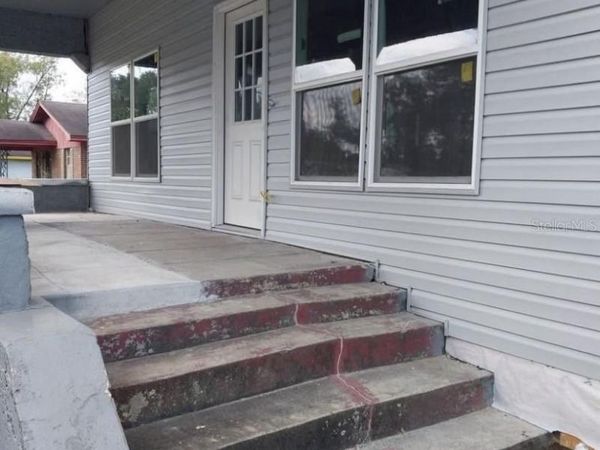 2859 ORANGE STREET , MARIANNA, FL 32448