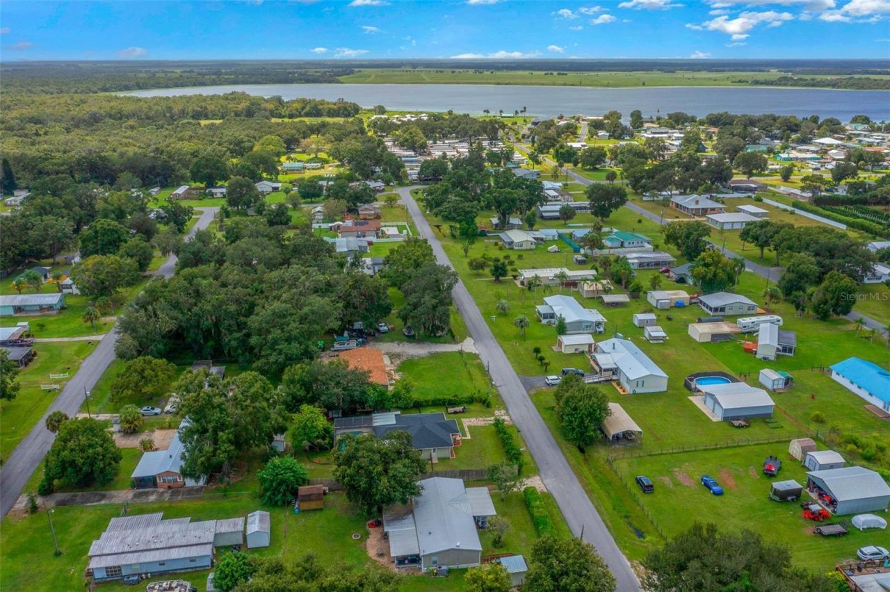 115 Helen Drive , Kenansville, FL 34739 Photo